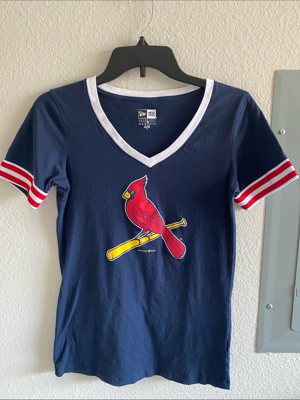 Women’s New Era St. Louis Cardinals V-Neck Tee (Genuine Merch)